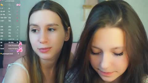 Nora online show from November 2025 07:24:02 PM