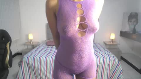Snapshot of wendy_1_ chatting on April 2026 08:37:01 AM wendy_1_ online show from April 2026 08:37:01 AM