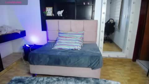 wendy_1_ online show from June 2026 08:47:01 PM