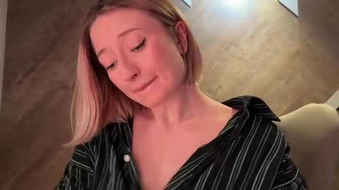 Daisy    online show from June 2026 03:07:02 PM