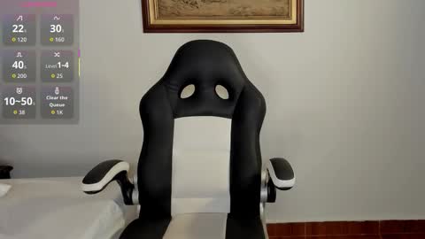 Snapshot of wendy_marshall chatting on November 2025 08:09:02 PM Wendy Marshall online show from November 2025 08:09:02 PM