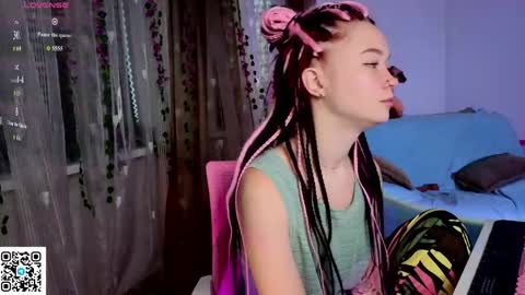 WendyCandy182 online show from May 2026 02:39:01 AM