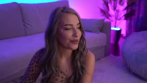 Wendy online show from February 2025 08:06:02 AM