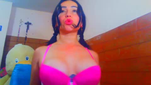 Snapshot of wenndy_ardent chatting on January 2025 07:08:01 PM TaTis online show from January 2025 07:08:01 PM