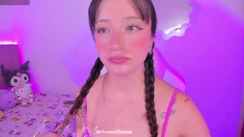 Snapshot of wenstacie_ chatting on May 2026 01:44:02 AM Wenstacie INDEPENDENT MODEL online show from May 2026 01:44:02 AM