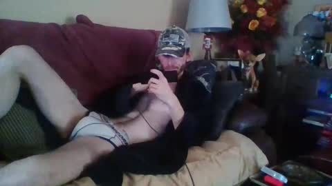 Snapshot of weotterfvck chatting on November 2025 01:43:01 PM Breedee Boy online show from November 2025 01:43:01 PM