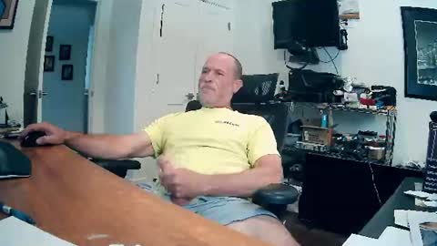 weseeyouwatching online show from June 2026 10:18:02 PM