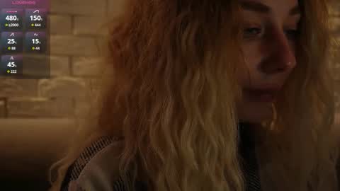 Snapshot of weshowsex chatting on March 2026 05:10:02 PM WeShowSex online show from March 2026 05:10:02 PM