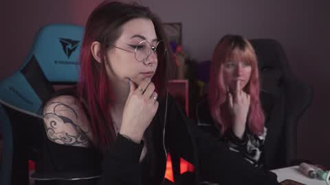 little girl who is always rightLisa online show from February 2025 02:22:02 AM