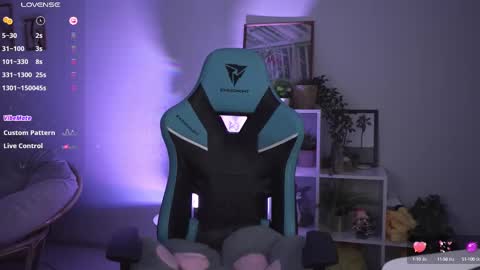 little girl who is always rightLisa online show from February 2025 08:37:01 AM