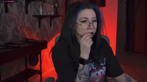 Snapshot of wesleegray chatting on January 2026 01:22:02 AM little girl who is always rightLisa online show from January 2026 01:22:02 AM