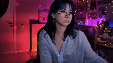 little girl who is always rightLisa online show from July 2026 01:18:02 AM
