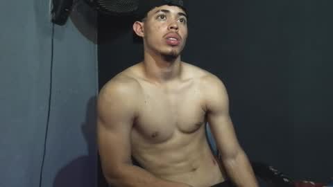 Snapshot of wesley_77 chatting on March 2026 05:34:01 AM wesley_77 online show from March 2026 05:34:01 AM