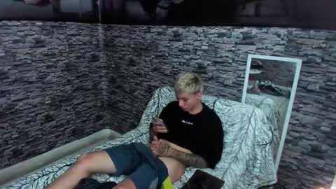 Snapshot of wesley_boy chatting on September 2025 12:44:02 AM Wesley Boy online show from September 2025 12:44:02 AM