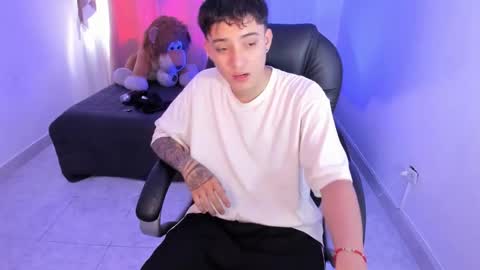 Snapshot of wesley_boy_ chatting on March 2026 09:19:02 PM Wesley Boy online show from March 2026 09:19:02 PM