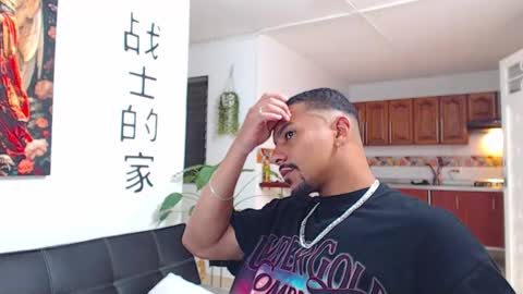 Snapshot of wesleyrogger chatting on February 2026 08:32:01 PM Wesley Rogger online show from February 2026 08:32:01 PM