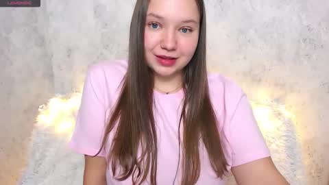 molly online show from October 2025 07:04:02 PM