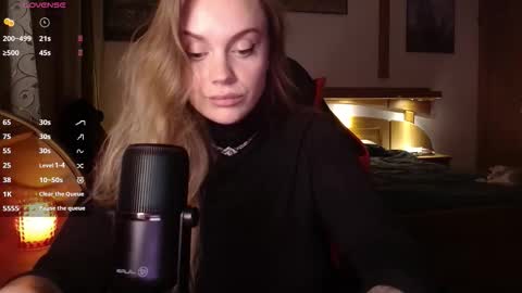 Snapshot of wet_lana chatting on November 2025 08:55:01 PM Lana online show from November 2025 08:55:01 PM