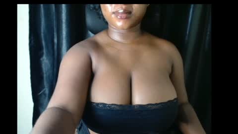 Snapshot of wet_xxpussy55 chatting on June 2026 04:00:02 AM Sonia online show from June 2026 04:00:02 AM