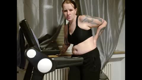 Snapshot of wetgerman2 chatting on December 2024 09:23:02 PM Wetgerman online show from December 2024 09:23:02 PM