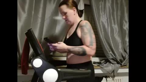 Snapshot of wetgerman2 chatting on December 2024 05:05:02 AM Wetgerman online show from December 2024 05:05:02 AM