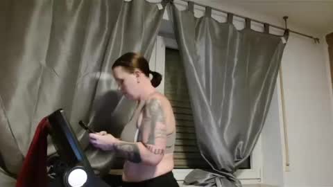 Snapshot of wetgerman2 chatting on January 2025 11:21:02 AM Wetgerman online show from January 2025 11:21:02 AM