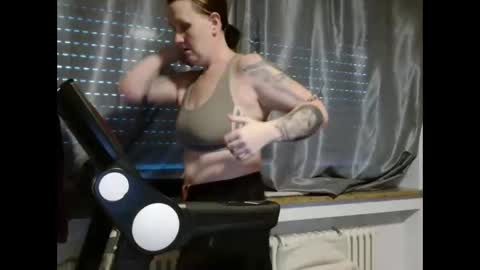 Snapshot of wetgerman2 chatting on January 2025 03:35:01 PM Wetgerman online show from January 2025 03:35:01 PM