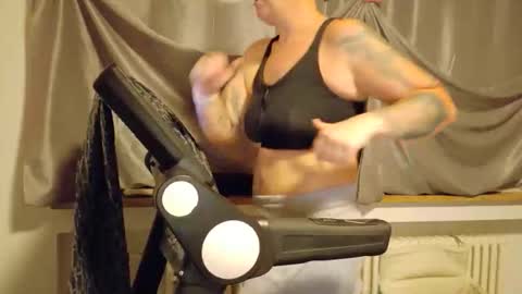 Snapshot of wetgerman2 chatting on September 2025 06:09:01 PM Wetgerman online show from September 2025 06:09:01 PM