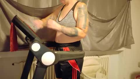 Snapshot of wetgerman2 chatting on November 2025 09:16:02 PM Wetgerman online show from November 2025 09:16:02 PM