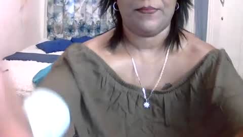 Snapshot of wetindian1971 chatting on June 2026 10:31:02 AM kavita online show from June 2026 10:31:02 AM
