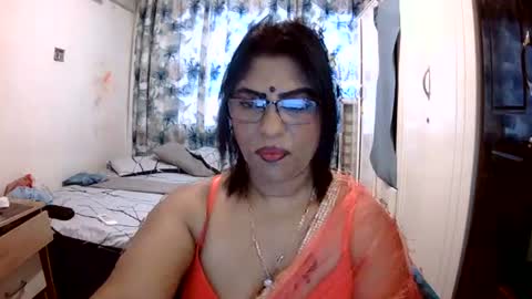 Snapshot of wetindian1971 chatting on July 2026 05:44:02 AM kavita online show from July 2026 05:44:02 AM