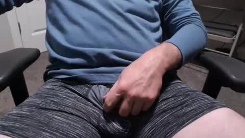 Snapshot of what_u_crave chatting on November 2025 07:18:02 AM what do we all crave online show from November 2025 07:18:02 AM