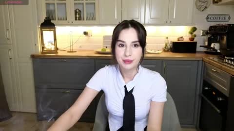 Snapshot of whats_her_name chatting on February 2025 09:14:01 PM Victoria Maria online show from February 2025 09:14:01 PM