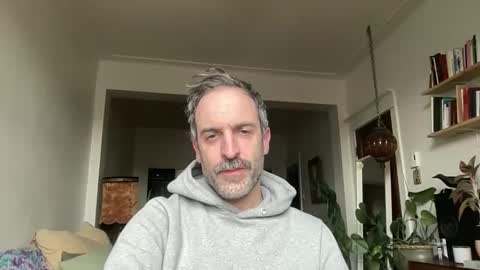 WhiskyLove online show from April 2026 08:53:01 PM