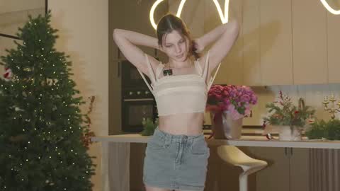 Naomi online show from January 2026 02:14:01 AM