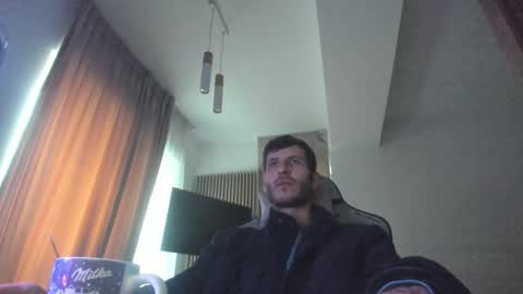 Michael online show from December 2025 01:50:02 PM