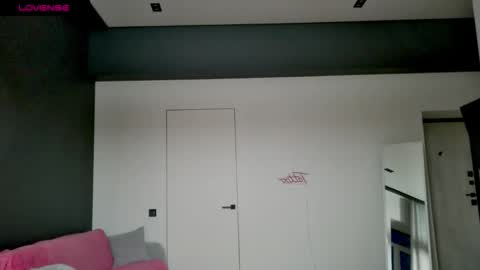 Snapshot of white_king999 chatting on November 2025 04:11:02 AM Max online show from November 2025 04:11:02 AM