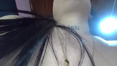 white_sexy_ online show from January 2025 01:11:01 PM