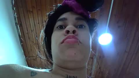 white_sexy_ online show from October 2025 11:11:01 AM