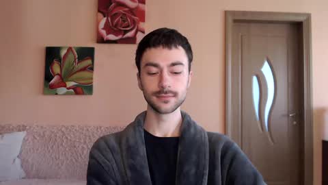 Tom online show from April 2026 01:36:01 PM