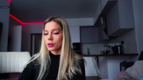 Kate  online show from February 2025 09:02:01 AM