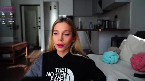 Kate  online show from February 2025 06:39:02 AM