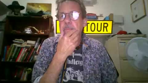 whiteboomer online show from March 2026 10:32:02 AM