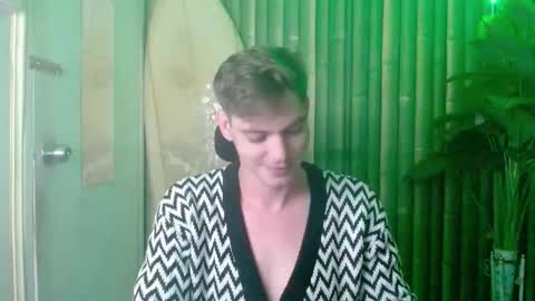 Christian online show from November 2025 11:54:02 AM