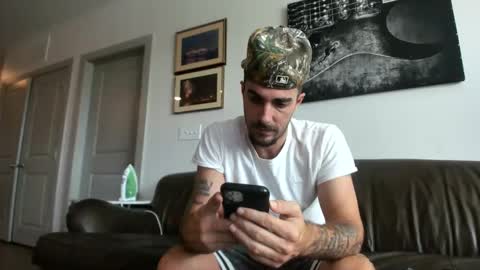 Snapshot of whitechocalate91 chatting on October 2025 06:15:02 PM just str8 stud nut 1000 online show from October 2025 06:15:02 PM