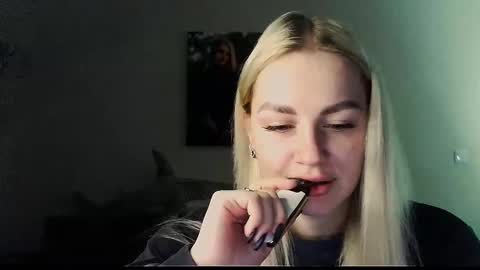 Snapshot of whitehex666 chatting on December 2025 04:49:02 PM whitehex666 online show from December 2025 04:49:02 PM