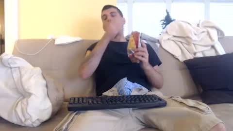 whitemeat321 online show from July 2026 06:43:02 PM