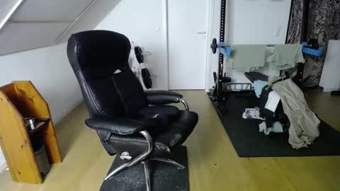 Snapshot of whiterabbit_86 chatting on December 2024 08:36:01 PM whiterabbit_86 online show from December 2024 08:36:01 PM