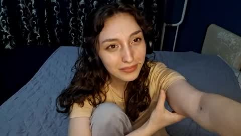 Cindy online show from April 2026 06:10:01 PM