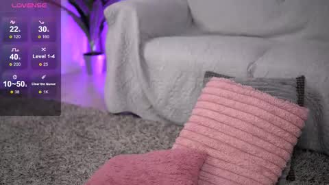 Snapshot of whitneyandrews chatting on October 2025 06:03:01 AM whitneyandrews online show from October 2025 06:03:01 AM